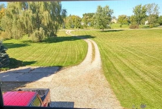Photo of a driveway before L&M resurfaced it